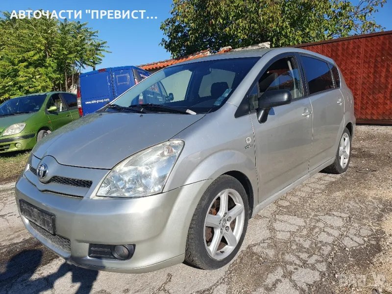 Тойота Корола Версо 2.2д-кат 177 на части Toyota Corolla Verso 2.2d-cat 177 na chasti , снимка 1