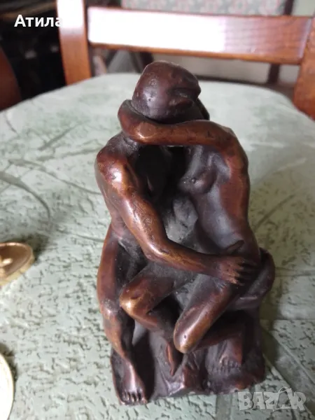 скулптура бронз "целувката" Франция 12/8 см, снимка 1