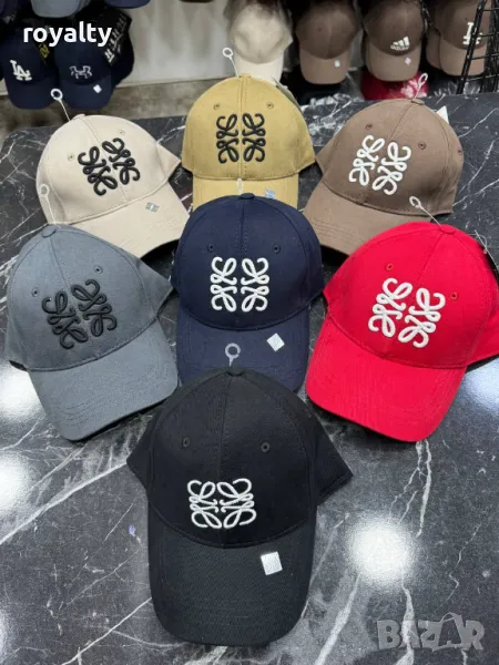 Маркови шапки с козирка , снимка 1