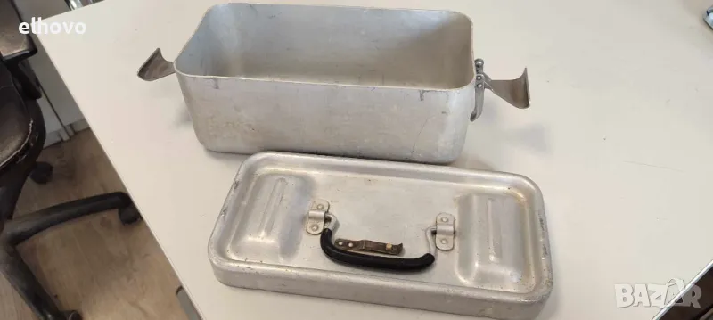 Стара алуминиева кутия, снимка 1