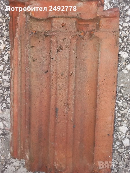Продавам 800броя двуканални стари цигли, 0.35лв. за брой.Проверени,в добро състояние. , снимка 1