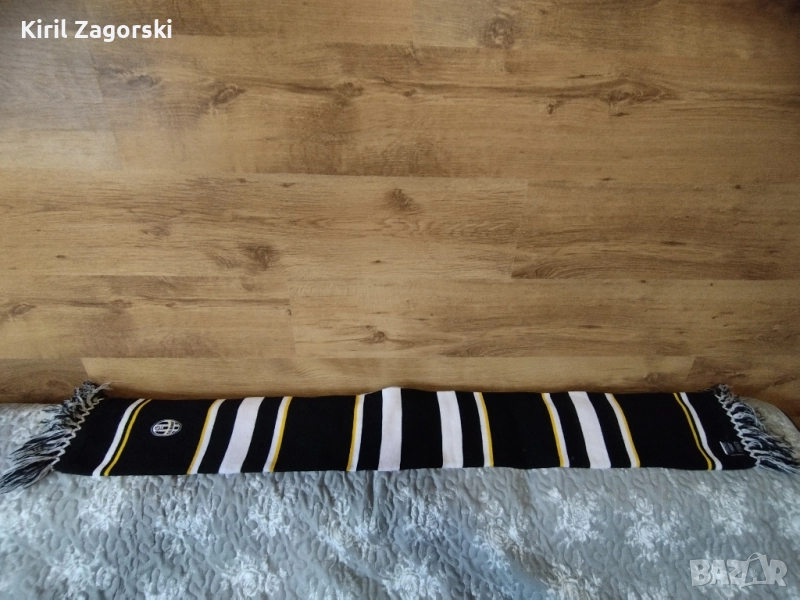 Шал на Ювентус унисекс, снимка 1