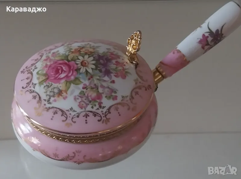 Порцеланова Кутия, снимка 1