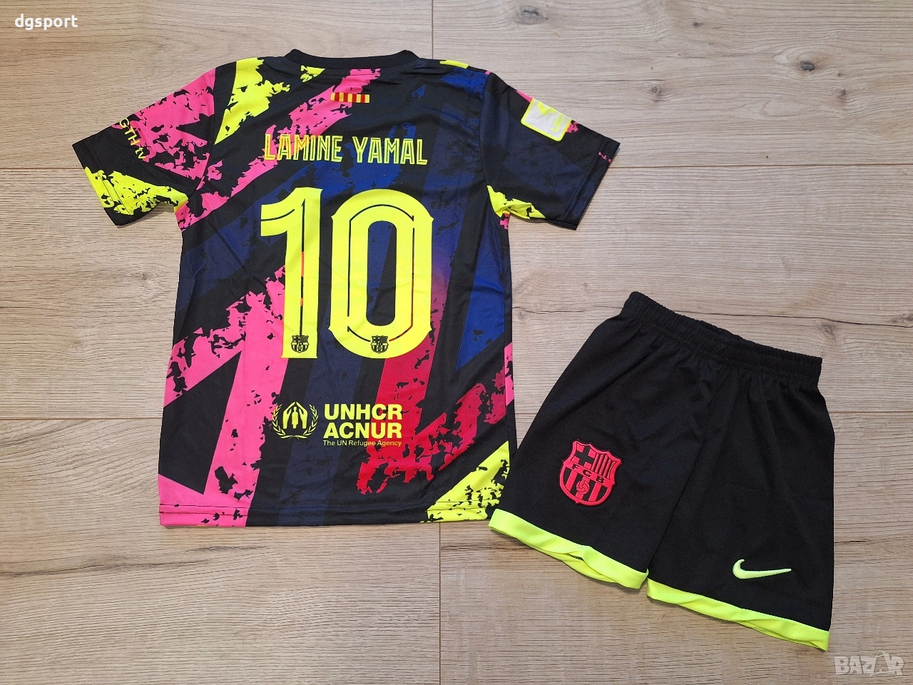 Детски флуоресцентен футболен екип на Барселона #ЛАМИН ЯМАЛ #10!, снимка 1