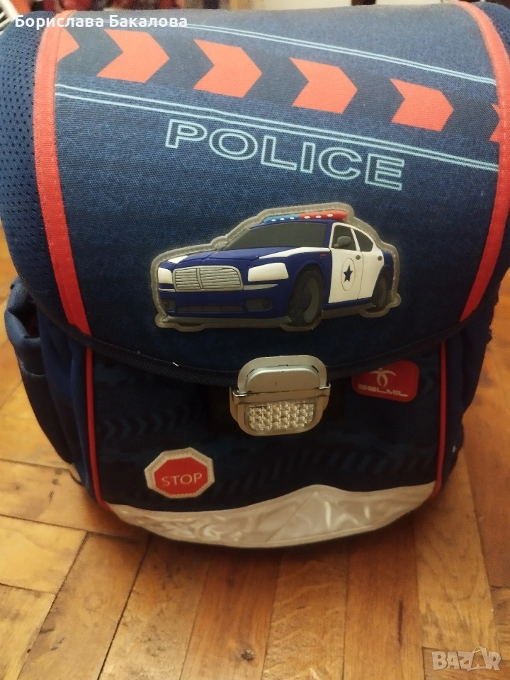Раница за момченце .Подходяща от 1-4 клас, снимка 1