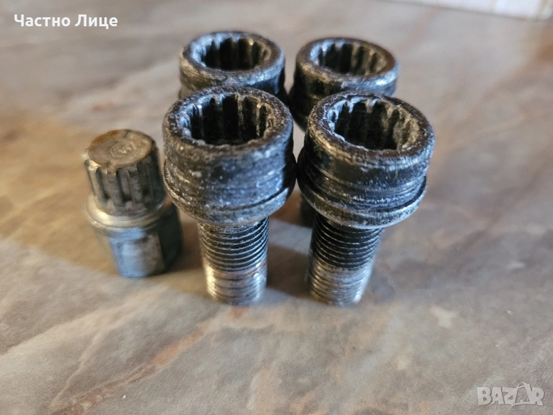 Секретни болтове за BMW оригинални, снимка 1