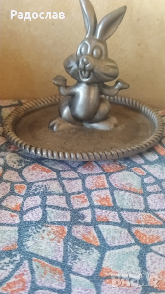 стара фигурка Зайче, снимка 1