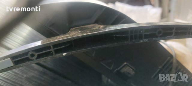 крачета за телевизор Samsung модел UE32T4302AK, снимка 4 - Стойки, 3D очила, аксесоари - 42133720