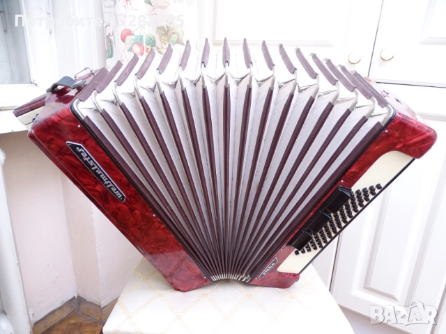 Акордеон Велтмайстер Стела 60 баса, снимка 13 - Акордеони - 52606582