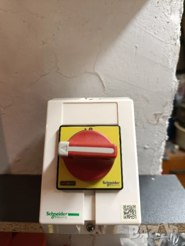 трифазни контакти и превключватели , снимка 5 - Друга електроника - 51039230