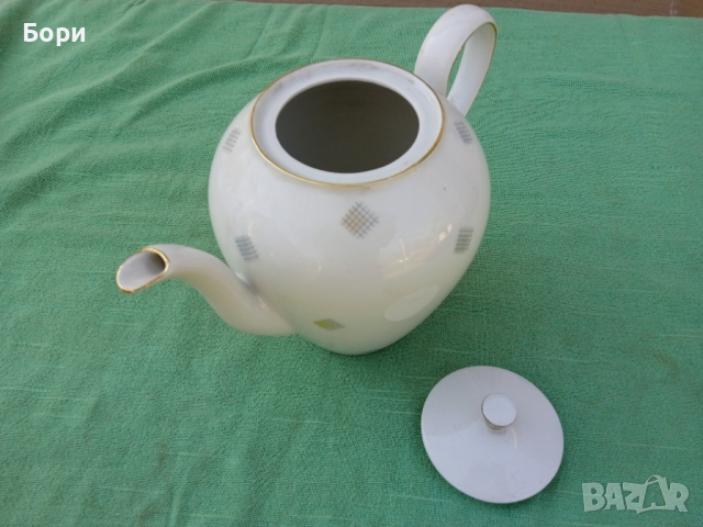 Немски класически порцеланов чайник, снимка 5 - Аксесоари за кухня - 36224398