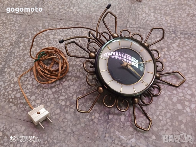 Limited Editions, рядък холандски Стар винтидж античен стенен часовник на 220 волта, снимка 6 - Антикварни и старинни предмети - 36077823