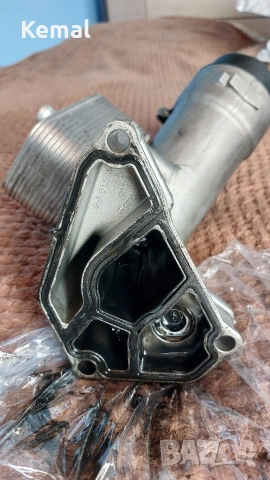 Корпус маслен филтър BMW E46 320d с охладител, снимка 3 - Части - 53865361