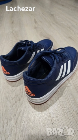 Adidas Аltasport кожени 40 номер, снимка 6 - Маратонки - 52627925