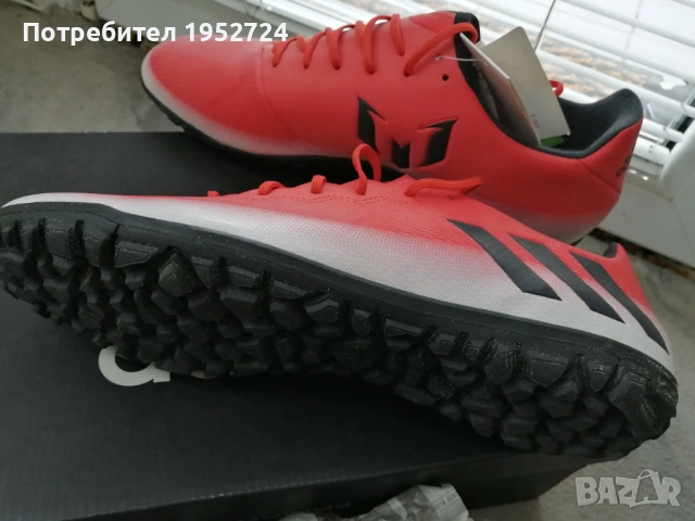 Футболни обувки Adidas, снимка 3 - Спортни обувки - 53328465