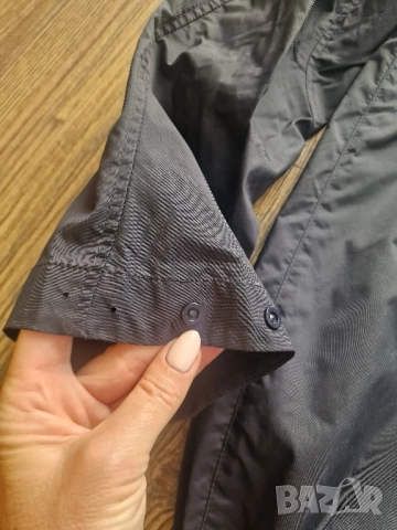 Страхотно мъжко яке ветровка HUGO BOSS размер XL, снимка 9 - Якета - 52270689