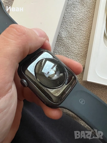 Apple watch SE 44mm, снимка 3 - Смарт часовници - 53685481