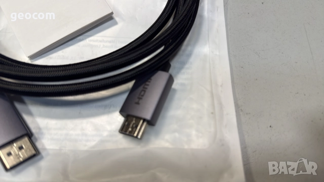 Ugreen DisplayPort към HDMI качествен кабел (1.8М), снимка 2 - Кабели и адаптери - 52598833