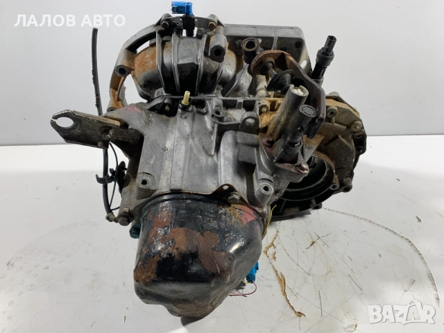 Ръчна 5 степенна скоростна кутия Дачия Логан 1 1.4i 1.6i 2007г. 8200243745, снимка 5 - Части - 51594487