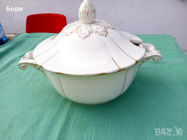 Стар немски порцеланов супник, снимка 2 - Чинии - 36260917
