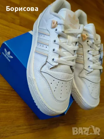 Оригинални маратонки Adidas Rivalry low номер 38 2/3, снимка 2 - Маратонки - 49879218