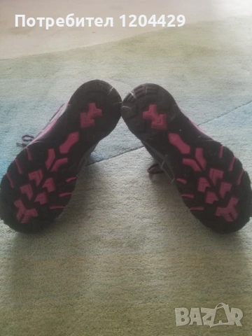 Дамски туристически обувки, 37 номер, снимка 3 - Дамски боти - 53694258