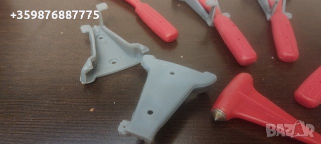 Чукче аварийно с държач за автобус Икарус Чавдар , снимка 1