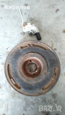 Демпферна шайба за  колянов вал на Пежо 406 ХДИ, снимка 3 - Части - 35997306