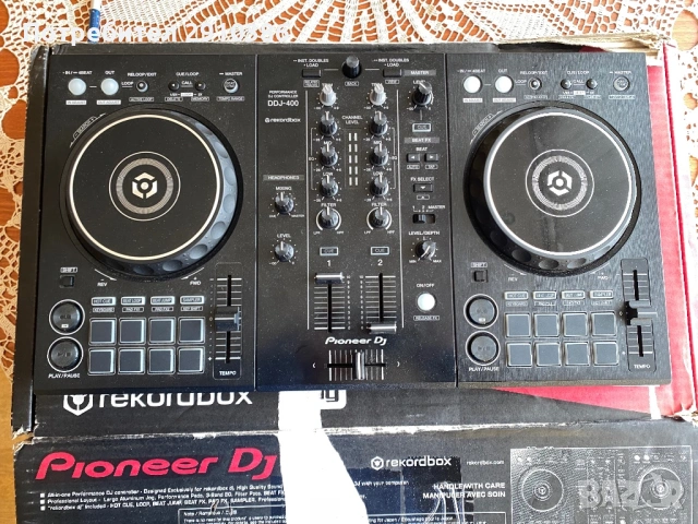 Pioneer DDJ 400, снимка 4 - Ресийвъри, усилватели, смесителни пултове - 53692724