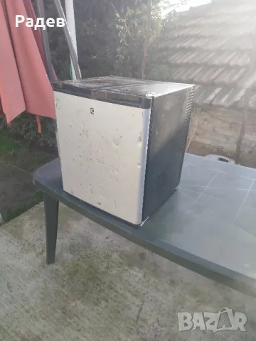 мини бар хладилник