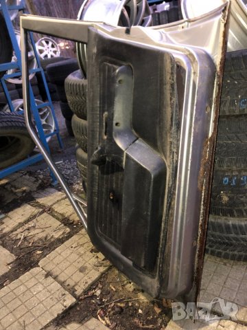 BMW E30 2 предни врати, снимка 17 - Части - 39736727