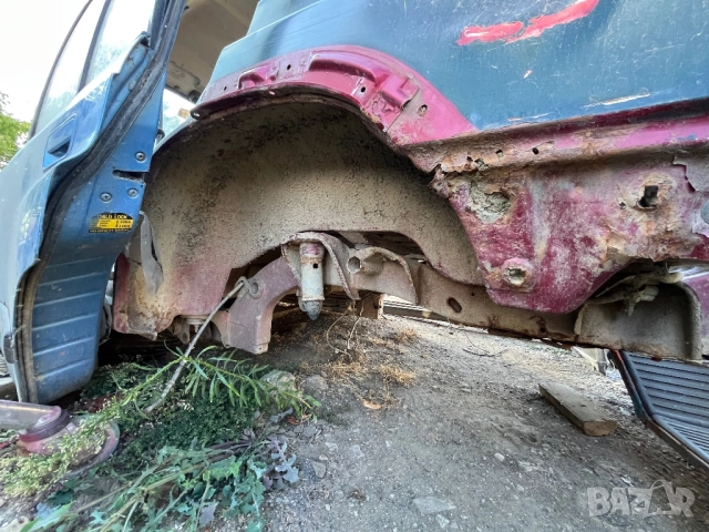 Suzuki vitara 1.6, снимка 15 - Автомобили и джипове - 51861616