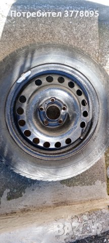 Резервна гума , снимка 2 - Гуми и джанти - 44341364