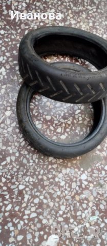 Продавам 2 бр. външни гуми за тротинетка 8 1/2 х 2, снимка 1