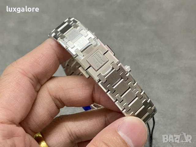 Мъжки часовник Audemars Piguet 16202ST Royal Oak Jumbo "50th Anniversary" с автоматичен механизъм, снимка 9 - Мъжки - 50655055