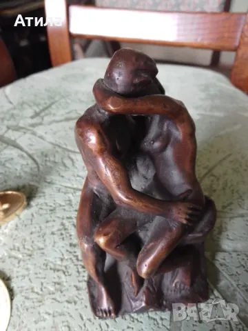 скулптура бронз "целувката" Франция 12/8 см