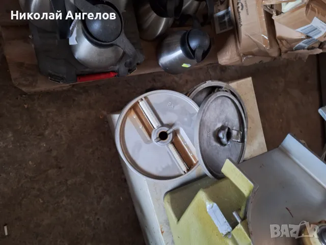 Кухненски робот , снимка 2 - Кухненски роботи - 48244112