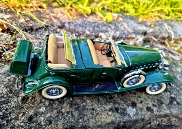 Ретро Метална Количка Cadillac V16 Модел (1930-1940г), снимка 3 - Декорация за дома - 39944857