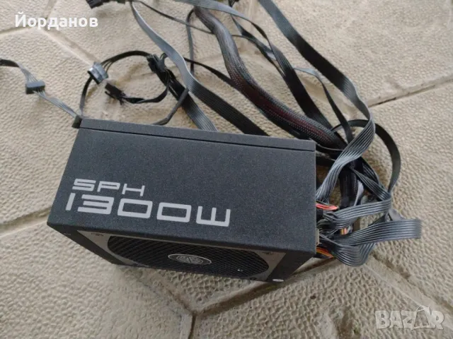модулно захранване Cooler Master SPH 1300w 80+, снимка 2 - Захранвания и кутии - 47909929