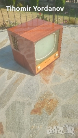 Телевизор Опера., снимка 13 - Антикварни и старинни предмети - 51588074