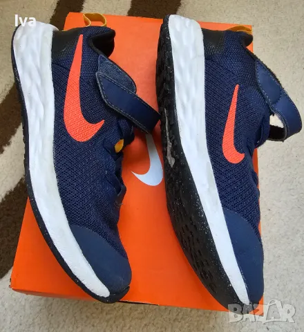 Запазени детски маратонки Nike - 30 рр, снимка 6 - Детски маратонки - 49115144