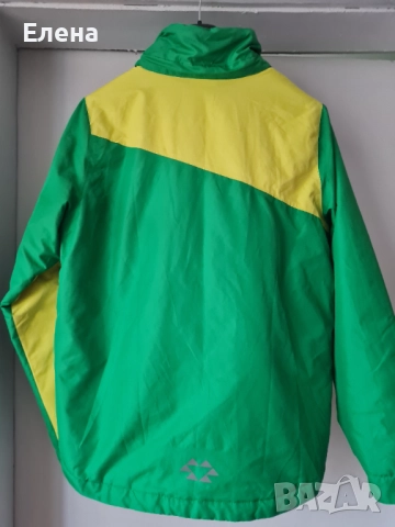 Дамско спортно яке, снимка 2 - Якета - 52402710