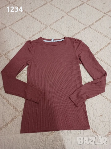 три броя блузи 