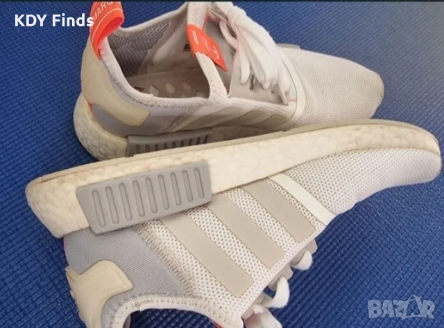 Adidas NMD R1 дамски маратонки 38 2/3, снимка 5 - Маратонки - 56192851
