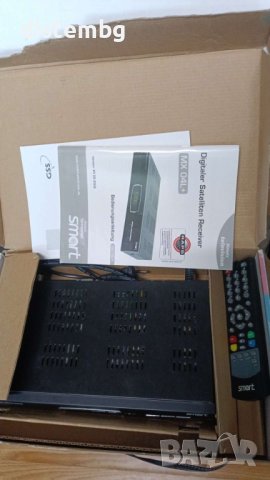 Цифров сателитен приемник MX04L+  , снимка 2 - Приемници и антени - 41458038