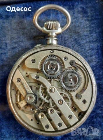 Старинен сребърен Швейцарски джобен часовник Tavannes, снимка 2 - Антикварни и старинни предмети - 53224648