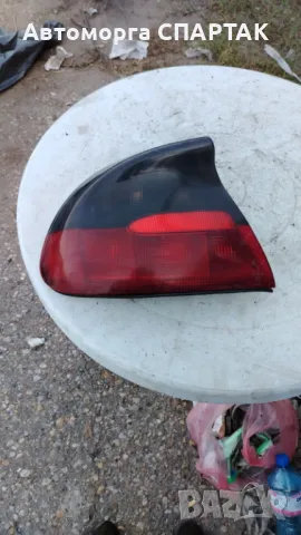 Ляв и десен стоп за Opel Tigra