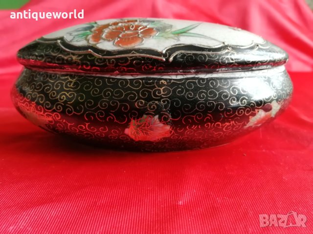 Roql SATSUMA Стара Японска Порцеланова Кутия за Бижута, снимка 3 - Антикварни и старинни предмети - 40307990