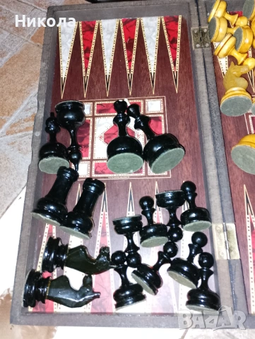 Шах48/48 с дървени фигури от орех и габър, снимка 5 - Статуетки - 51787327