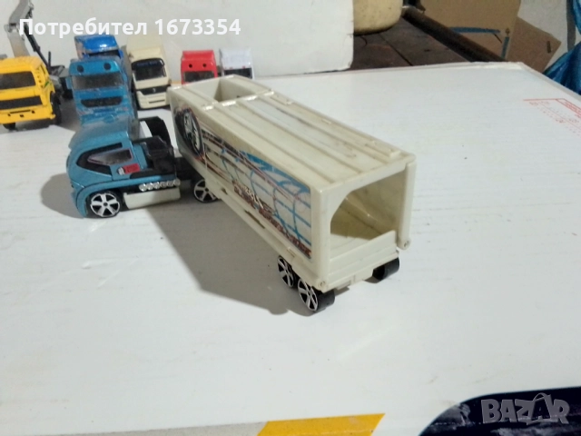 Камиончета колекционерски HOTWEELS +, снимка 3 - Колекции - 52188917